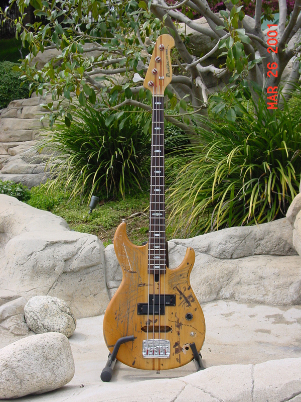 Michael Anthony BB2000 Yamaha Bass