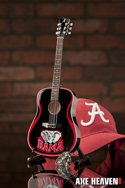 1_Bama_8097_Mini Guitar