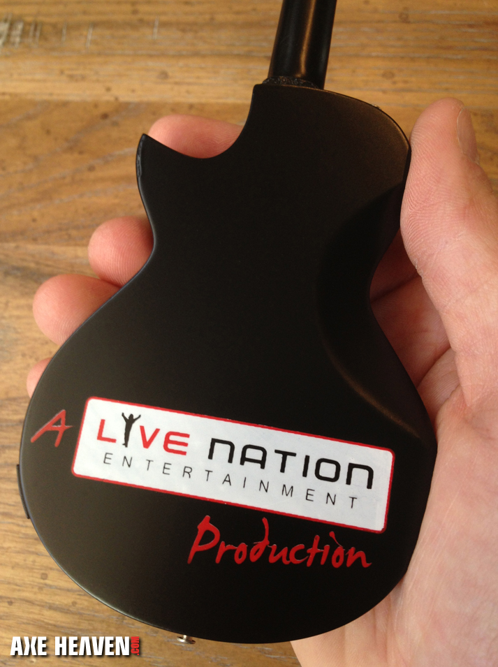 1_Ford Mini Guitar_2_Back