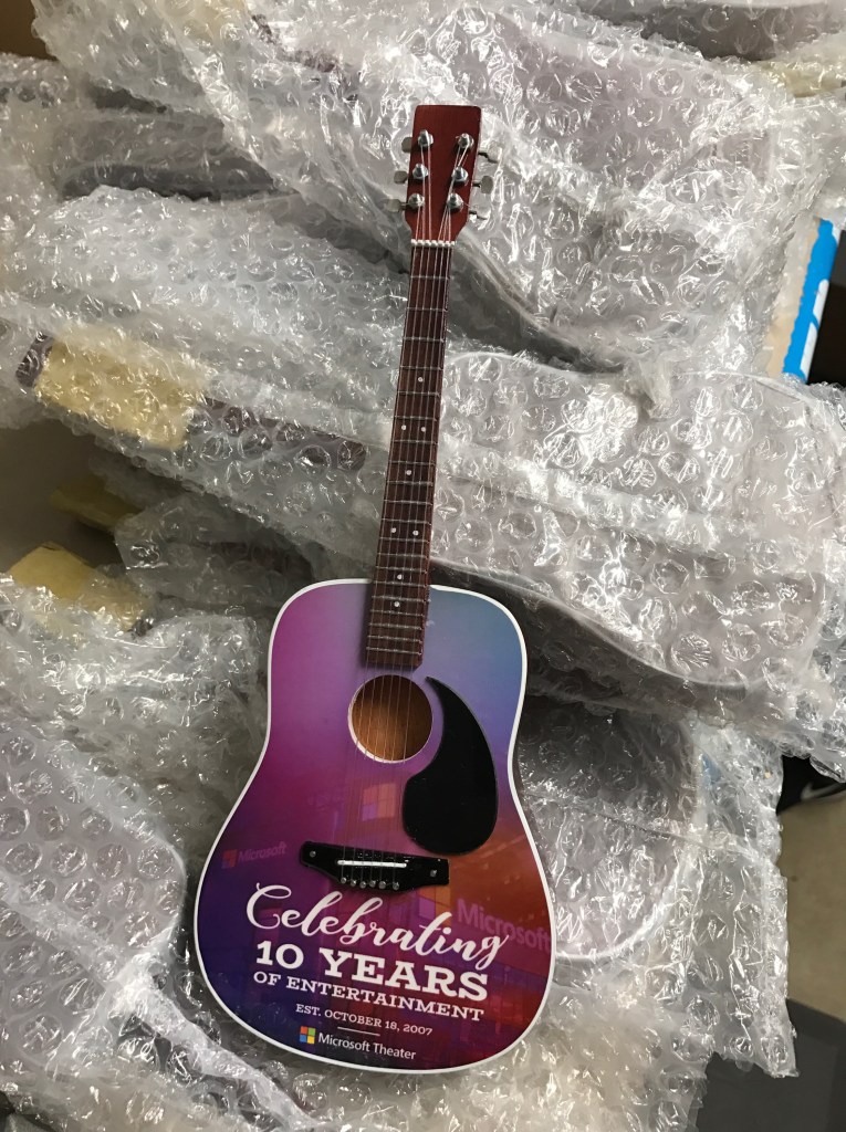 Promo Acoustic Mini Guitar for Microsoft Center