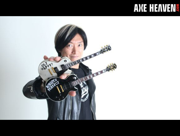 森純太 MORI JUNTA - an AXE HEAVEN® Exclusive Artist - Officially Licensed Gibson™ Les Paul™ Mini Guitar Replica Collectibles by AXE HEAVEN®