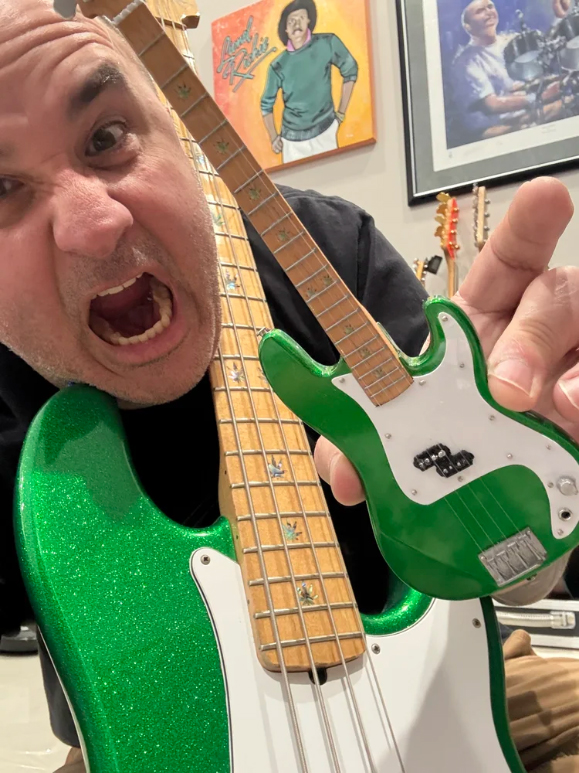 Ian Grushka with a Fender™ "Jib Jello" Mini Bass by AXE HEAVEN® and the real "Jib Jello"